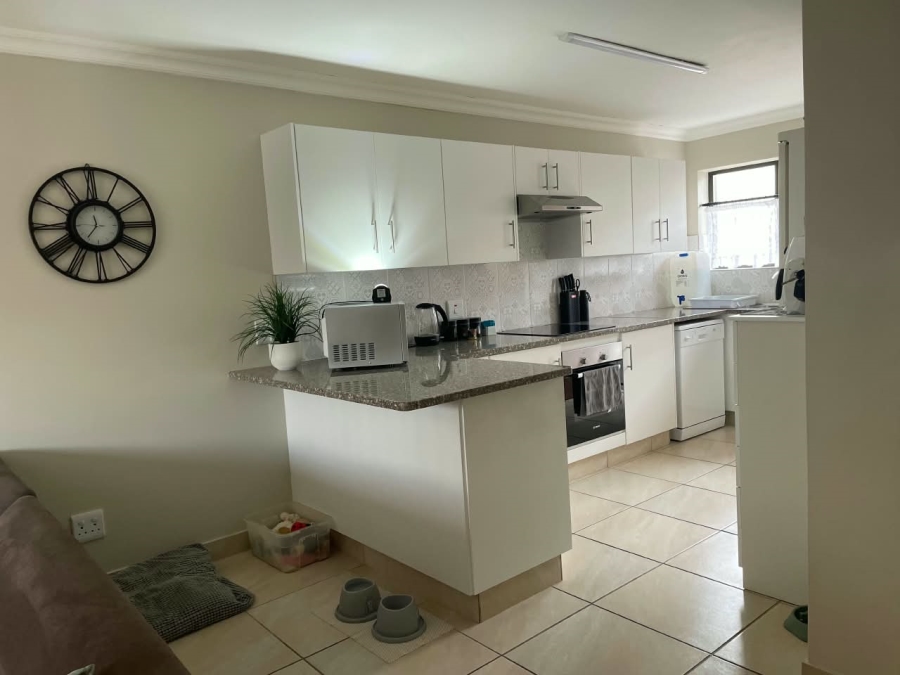 2 Bedroom Property for Sale in Dana Bay Western Cape